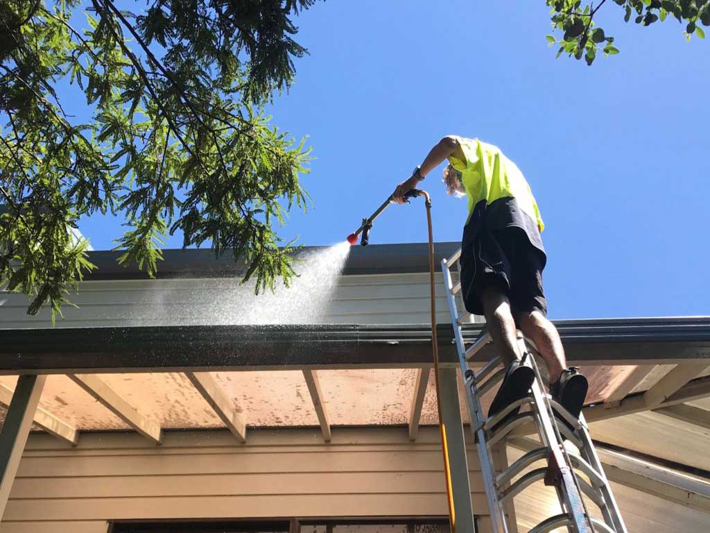 Roof cleaning with Water Blasting
